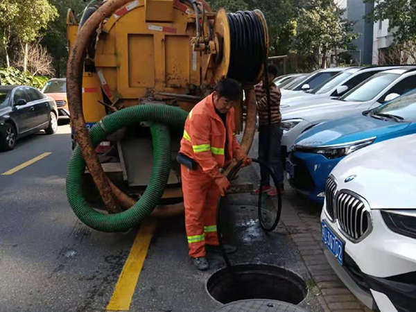 平桂排污管道清淤